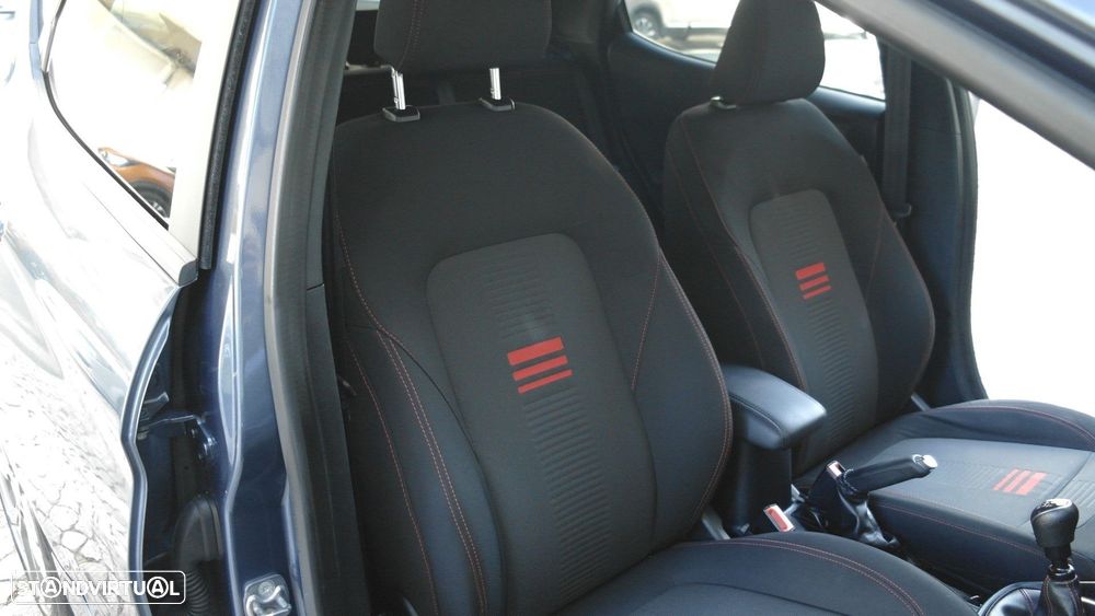 Ford Fiesta 1.0 EcoBoost ST-Line - 28