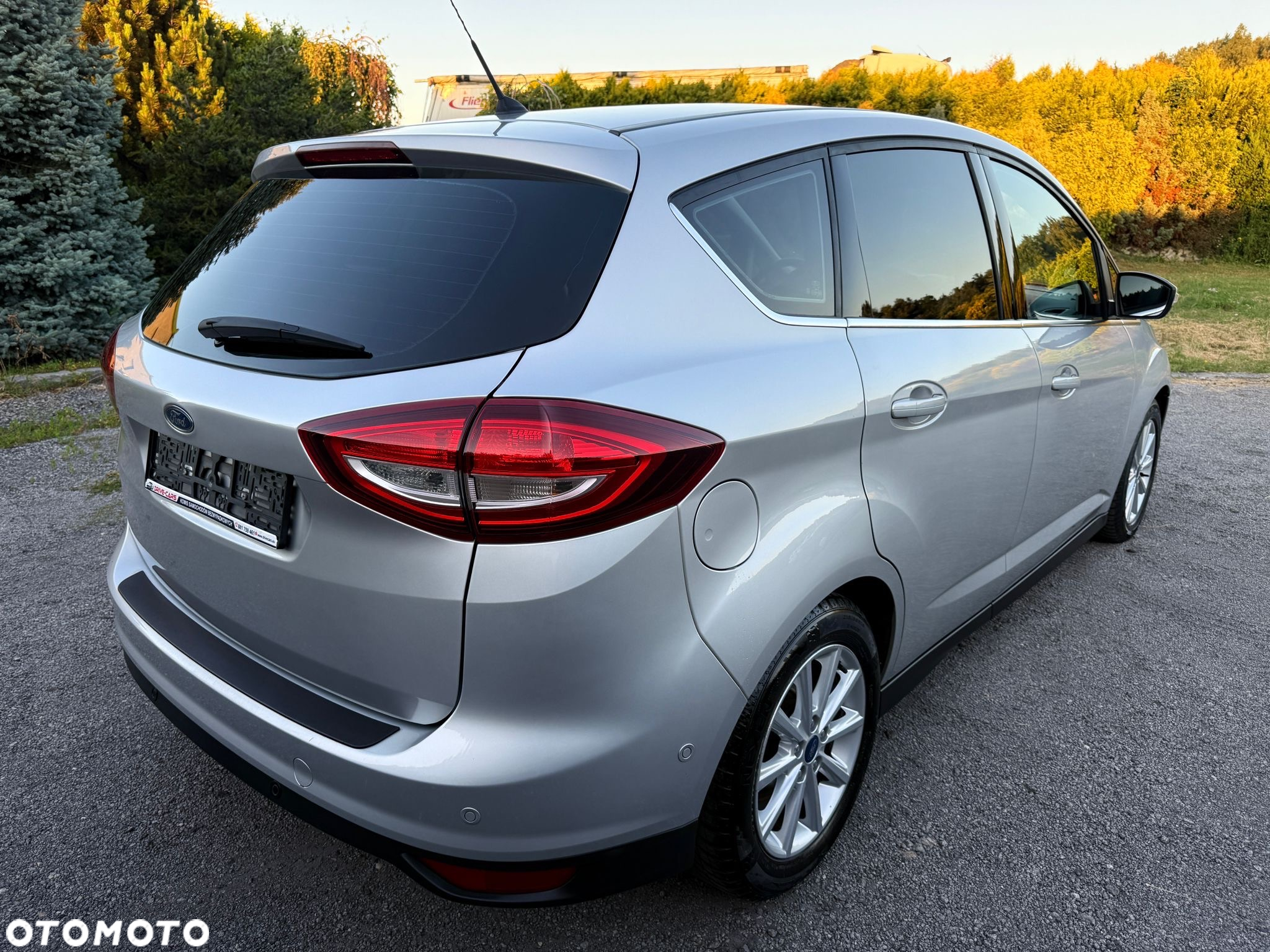 Ford C-MAX 2.0 TDCi Start-Stop-System Titanium - 4