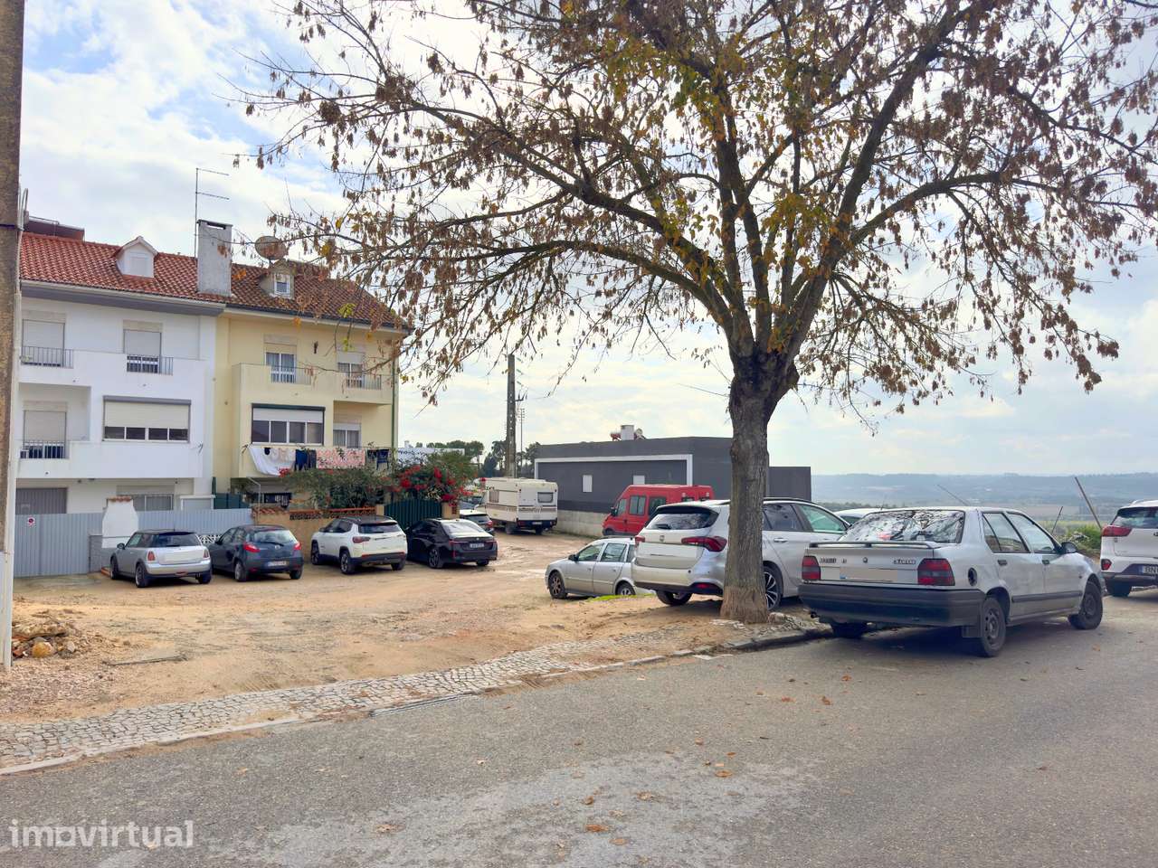 Terreno urbano de 826,74m2, em Santarém - Grande imagem: 4/12