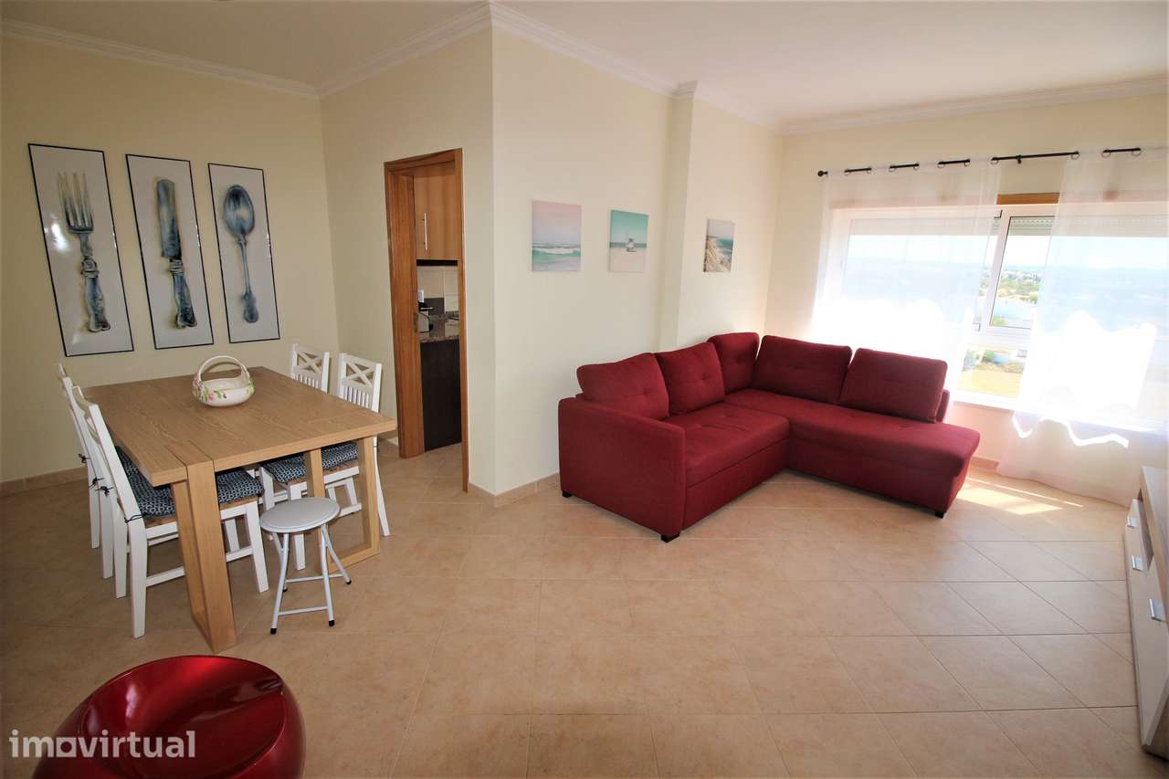 Armação de Pêra T2 Quinta dos Arcos, Semi-Novo com Garagem e Piscina - Grande imagem: 3/11