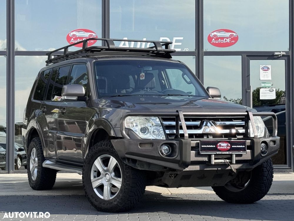 Mitsubishi Pajero - 3
