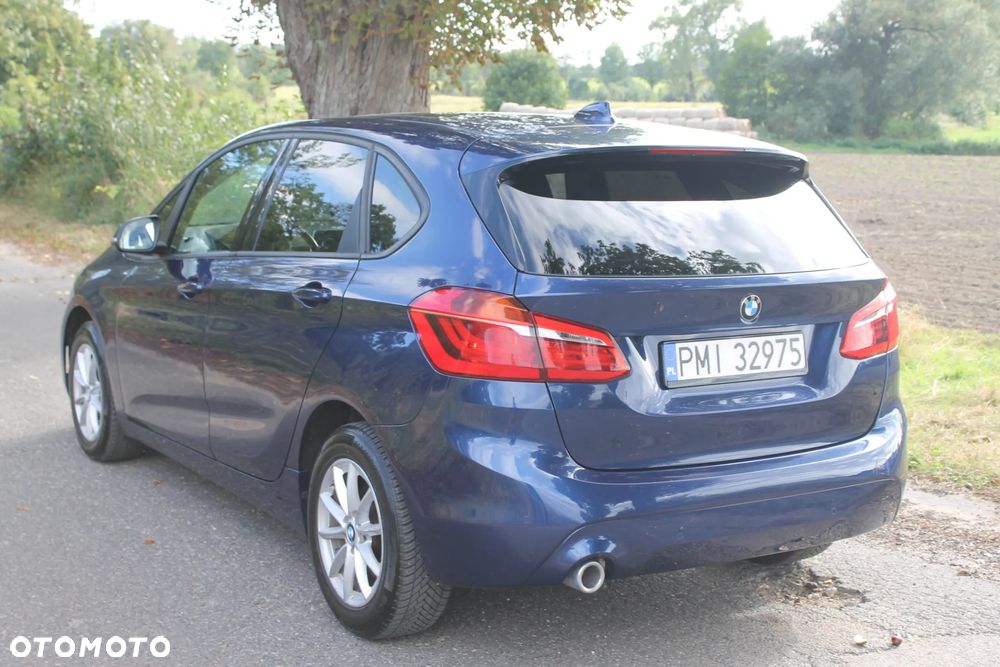 BMW Seria 2 216d - 15