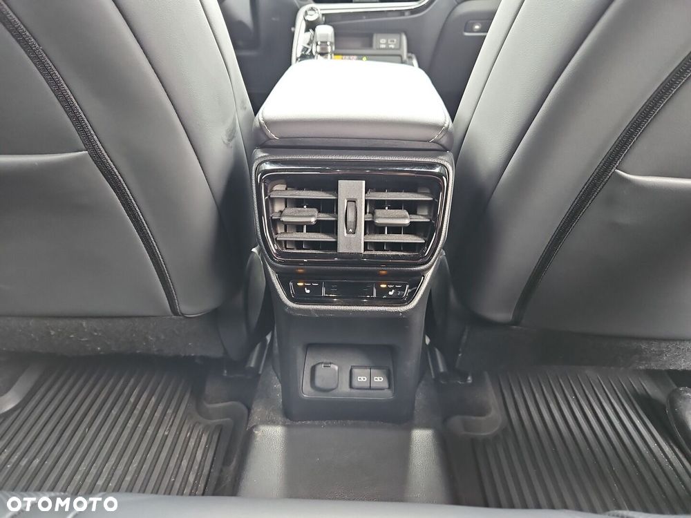 Lexus NX - 27