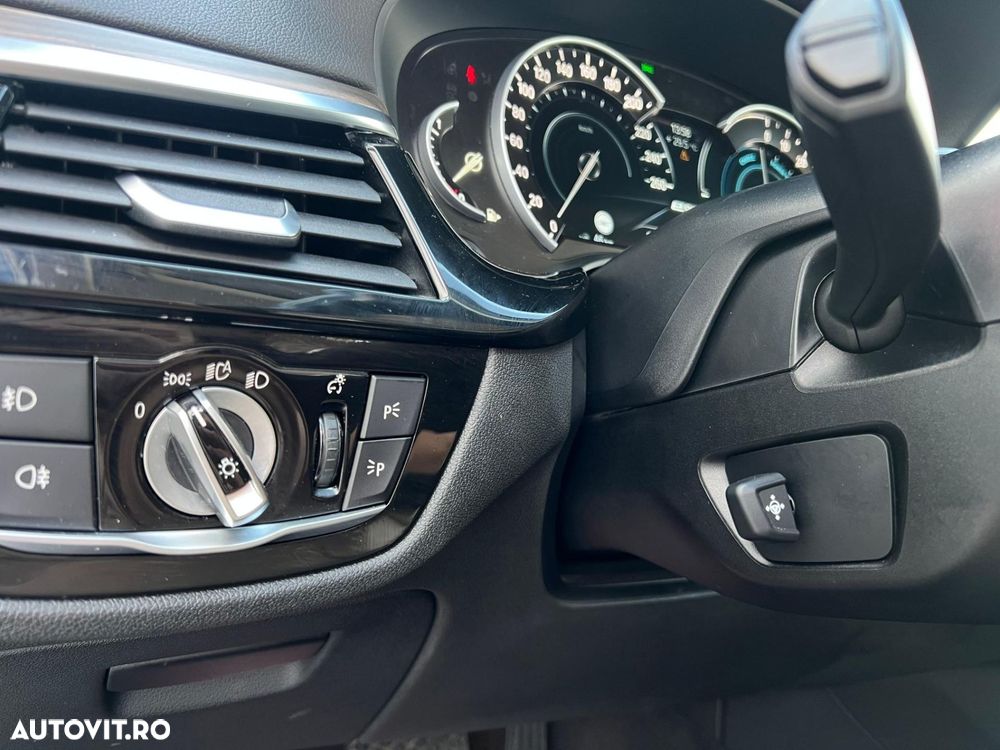 BMW Seria 5 - 24