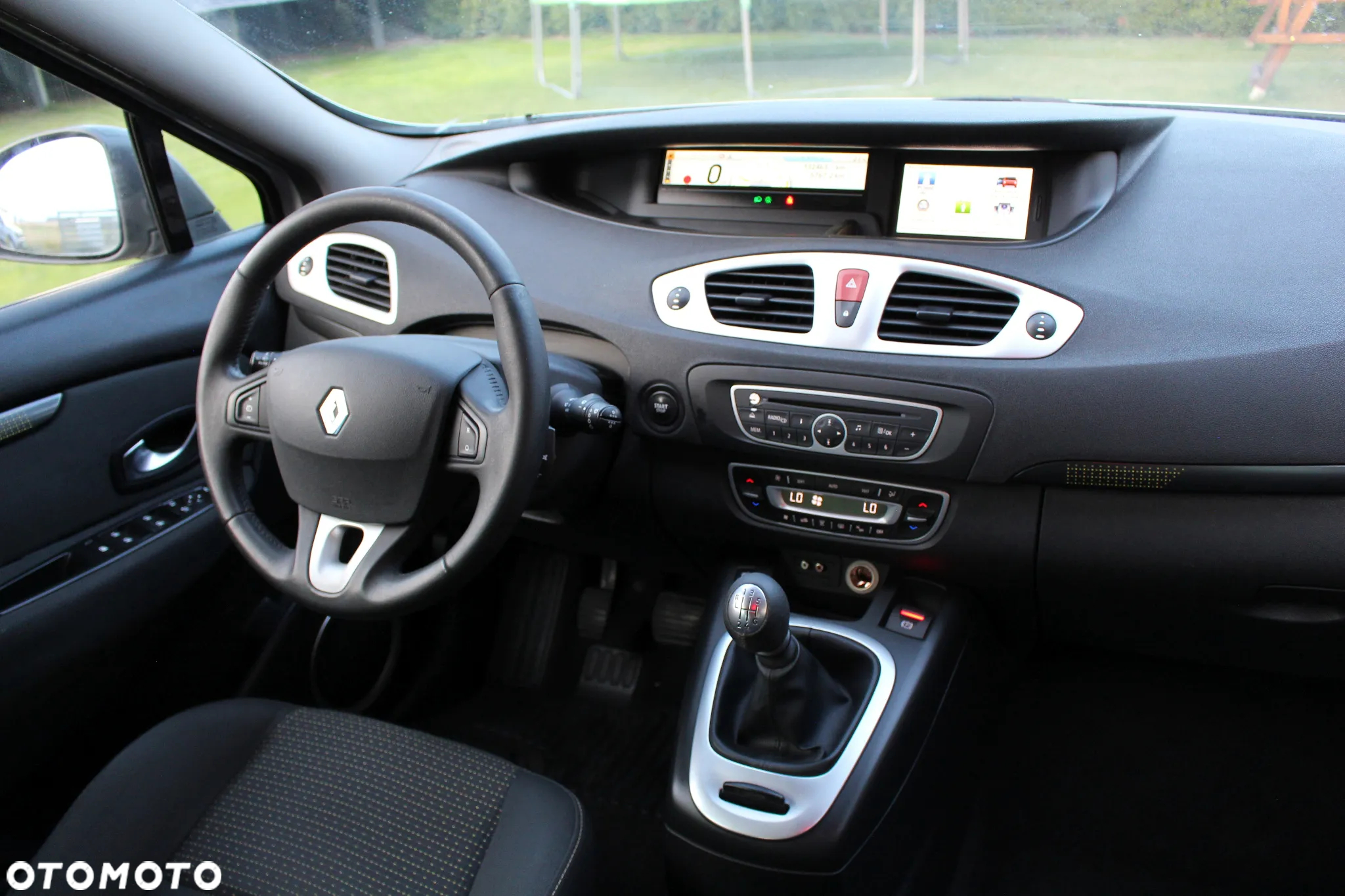 Renault Scenic 1.6 16V 110 Dynamique - 18