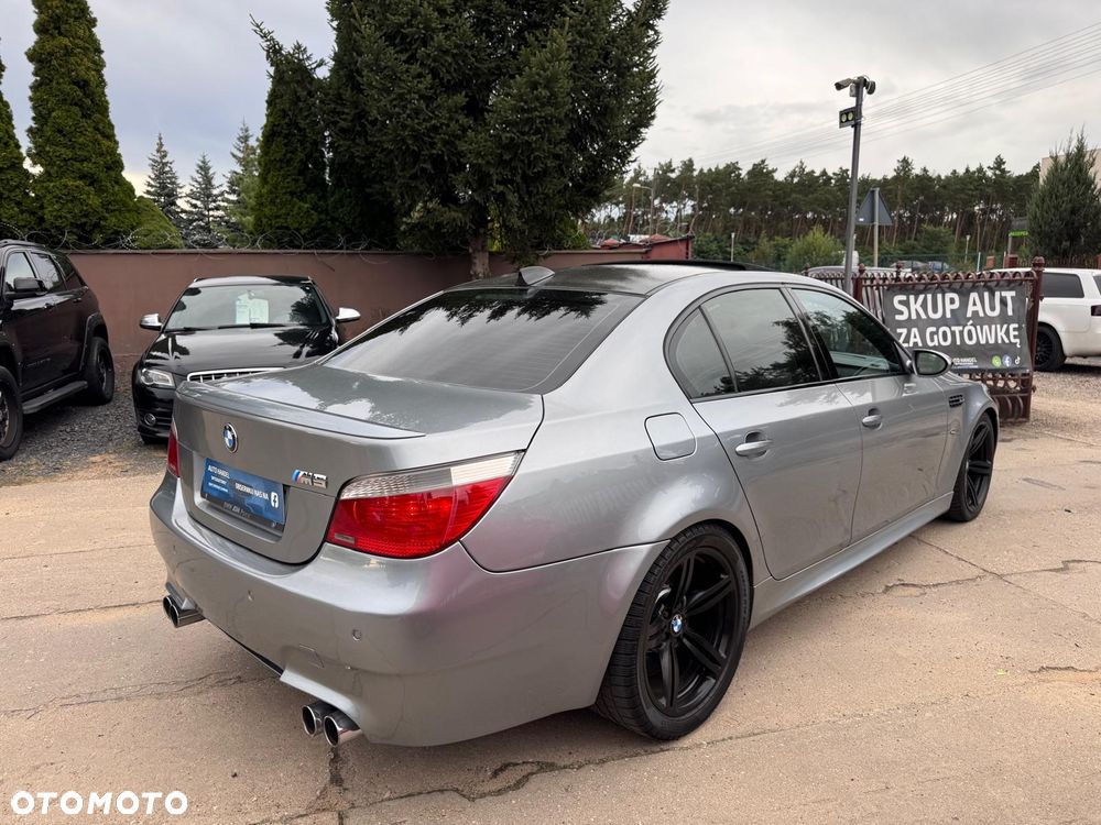 BMW M5