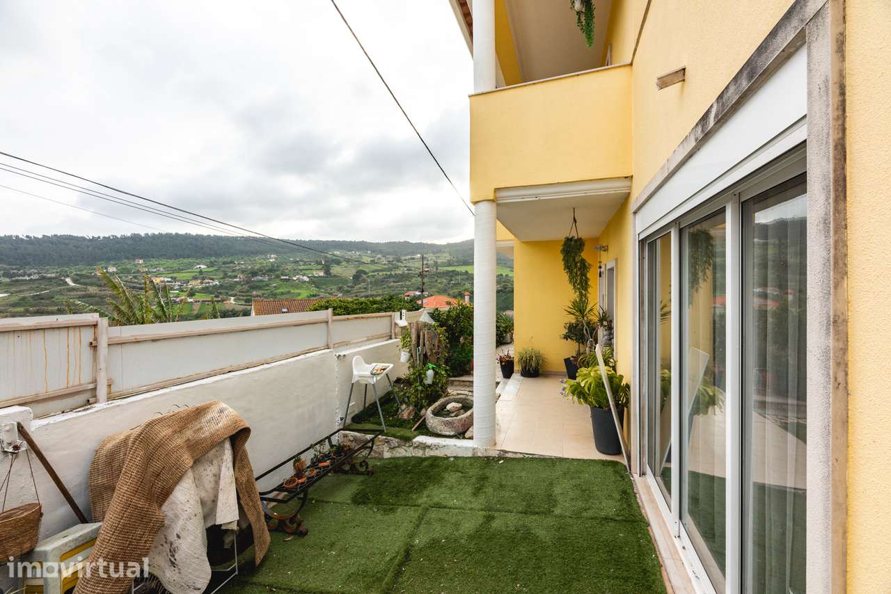 MORADIA T2+2 COM PISCINA | ALHANDRA | SÃO JOÃO DOS MONTES - Grande imagem: 5/52