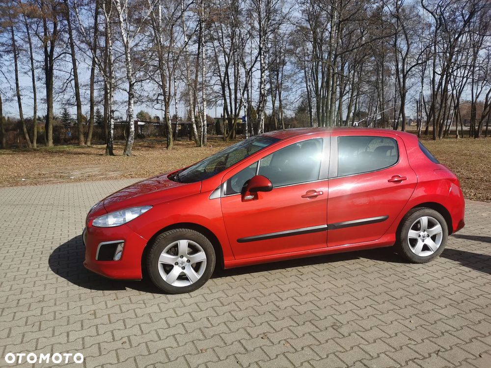 Peugeot 308 1.6 HDi Style - 1