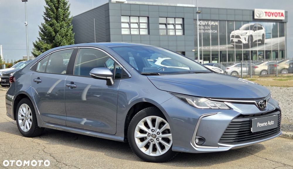 Toyota Corolla - 12