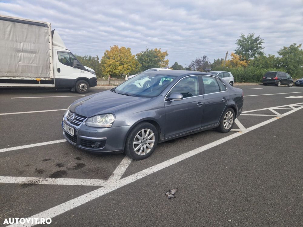 Volkswagen Jetta 2.0 TDI Life - 3