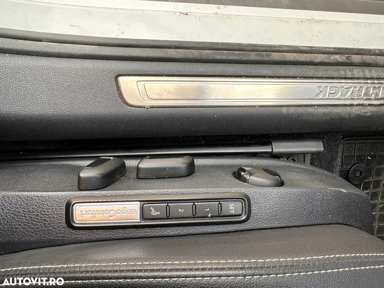Volkswagen Passat Alltrack 2.0 TDI DSG 4Motion - 5