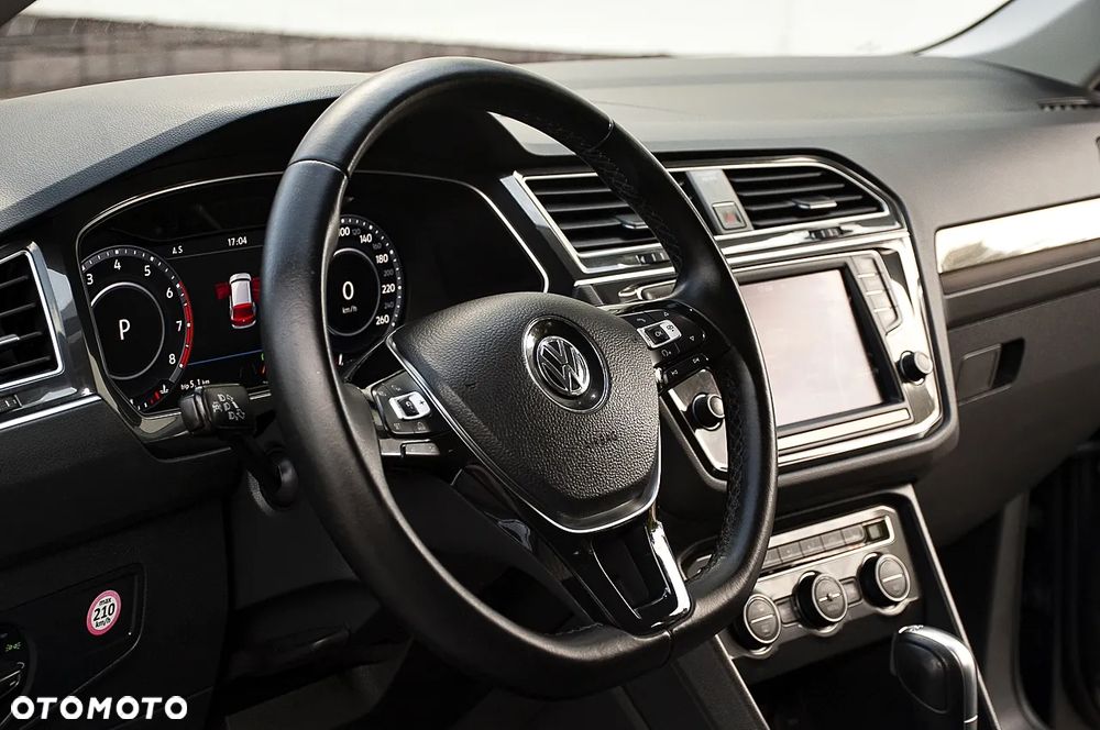 Volkswagen Tiguan 2.0 TSI 4Mot R-Style DSG - 23