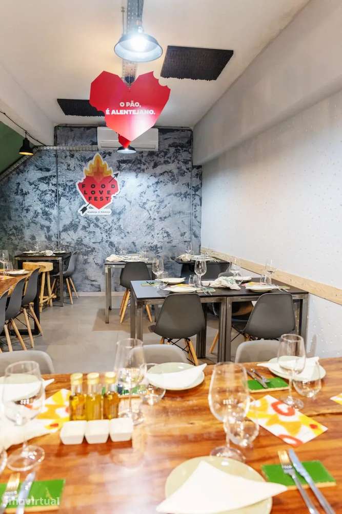 Restaurante totalmente equipado a 20 minutos das praias da Costa Alent - Grande imagem: 5/36