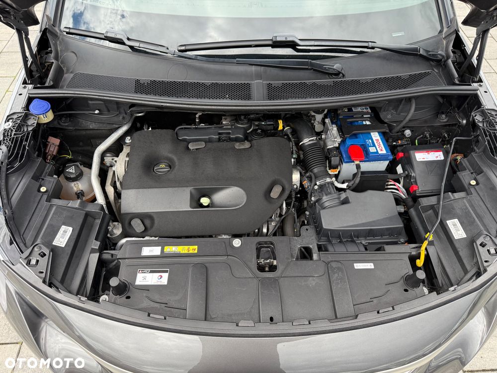 Peugeot 5008 BlueHDi 180 EAT8 GT Pack - 32