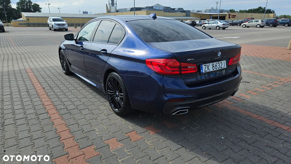 BMW Seria 5 520d xDrive M Sport sport - 3