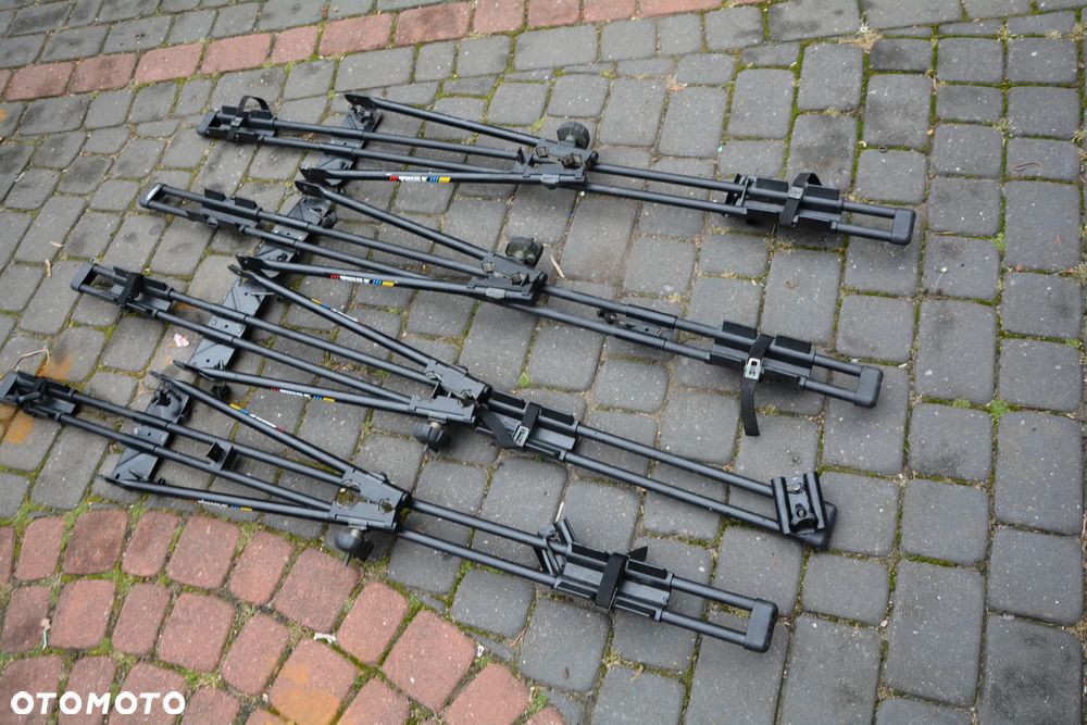 Uchwyty rowerowe  4  sztuki Thule - 1