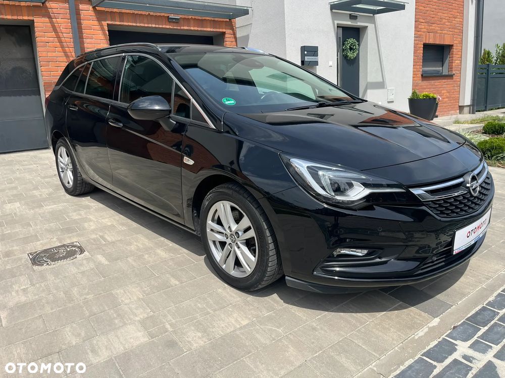 Opel Astra 1.6 D (CDTI) Start/Stop Innovation - 2