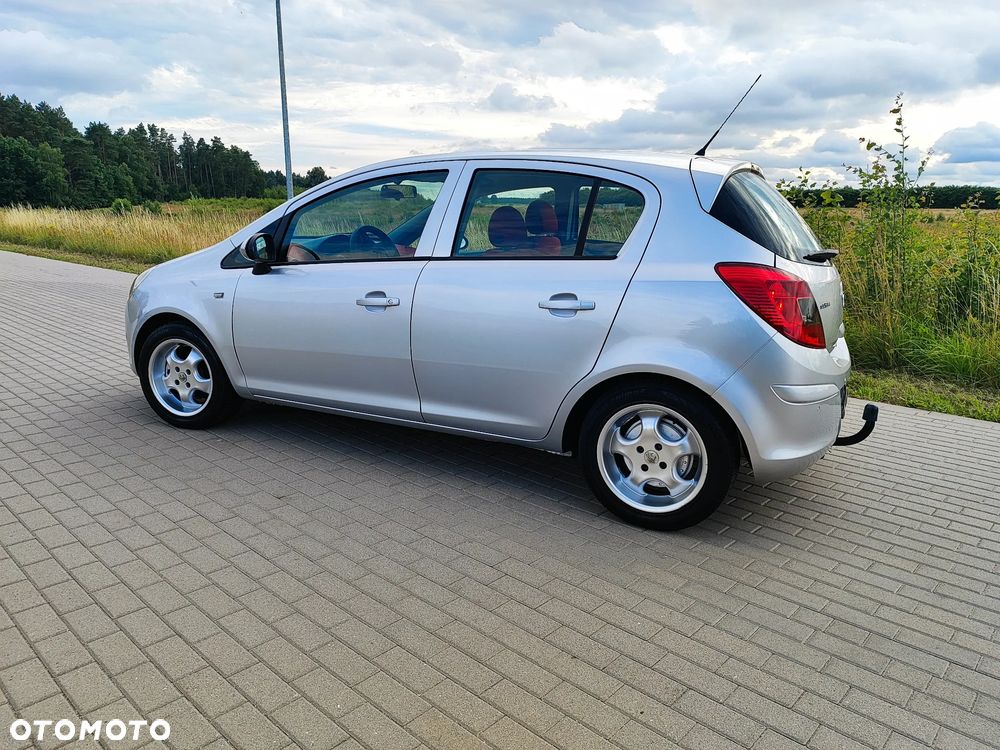 Opel Corsa 1.2 16V Essentia EasyTronic - 2