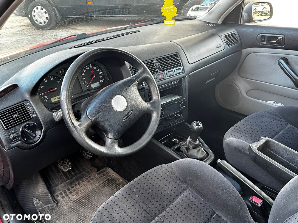 Volkswagen Golf 1998