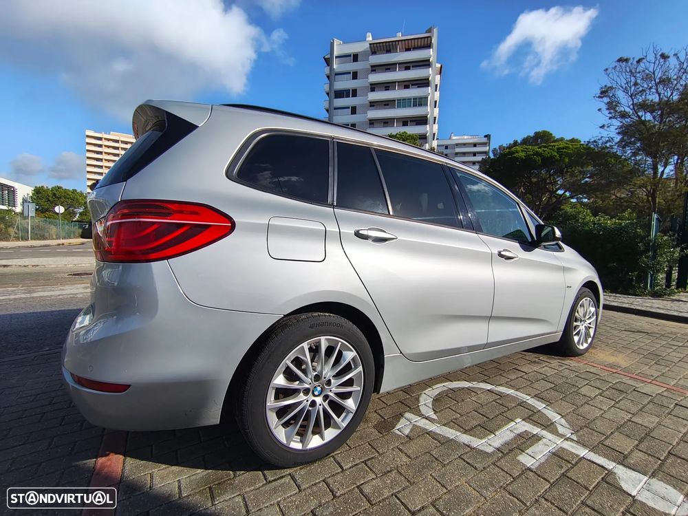 BMW 216 Gran Tourer - 16