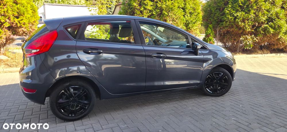 Ford Fiesta 1.25 Champions Edition - 16