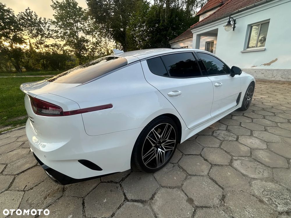 Kia Stinger 3.3 T-GDI V6 GT AWD - 15