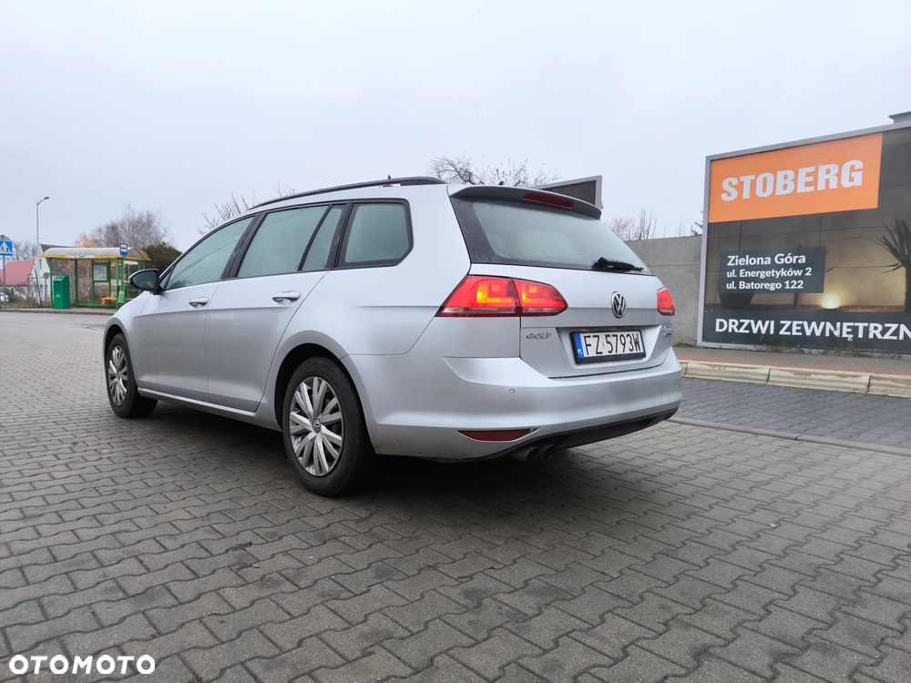 Volkswagen Golf Variant 2.0 TDI (BlueMotion Technology) Comfortline - 6