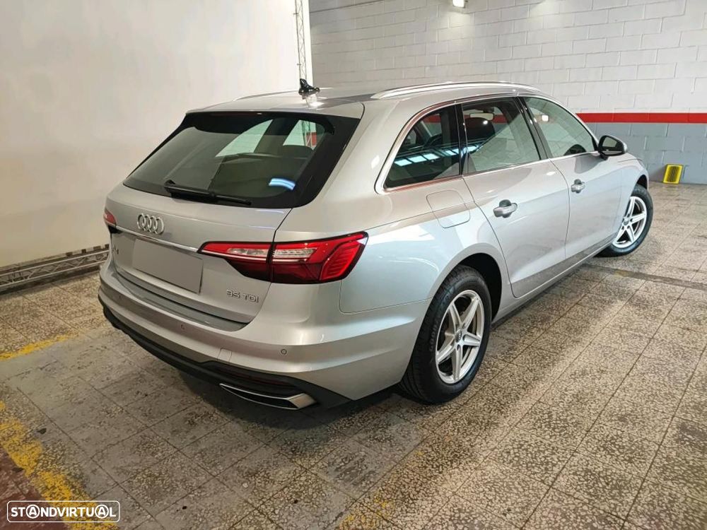 Audi A4 Avant 35 TDI S tronic - 4