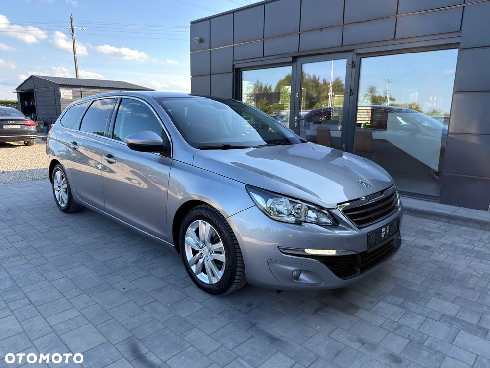 Peugeot 308 1.6 BlueHDi Allure S&S - 13