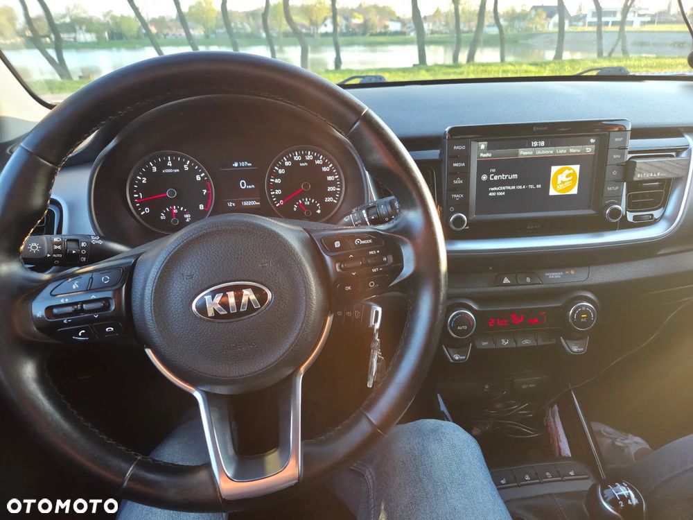 Kia Stonic - 6