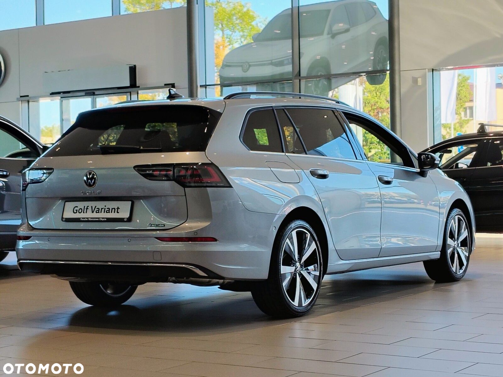 Volkswagen Golf - 6