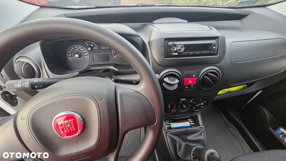 Fiat Fiorino Kombi Base - 7