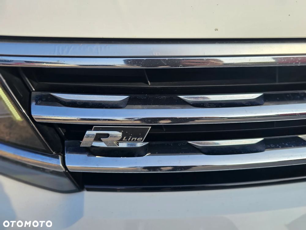 Volkswagen Tiguan 2.0 TDI SCR 4MOTION DSG Highline - 25