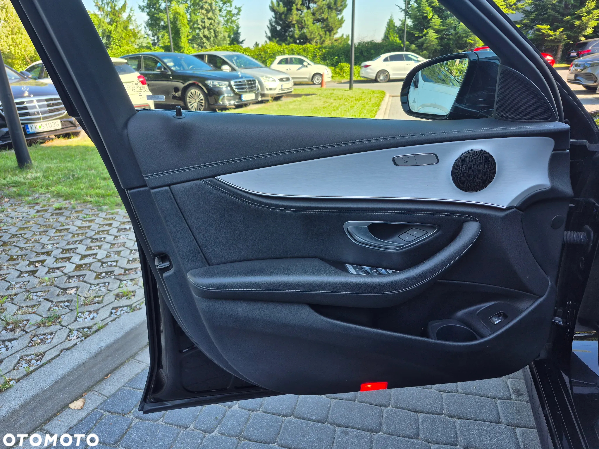 Mercedes-Benz Klasa E 220 d 4-Matic - 17
