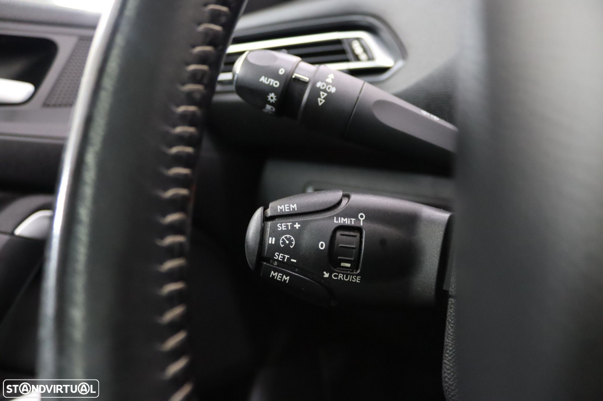 Peugeot 308 SW - 13