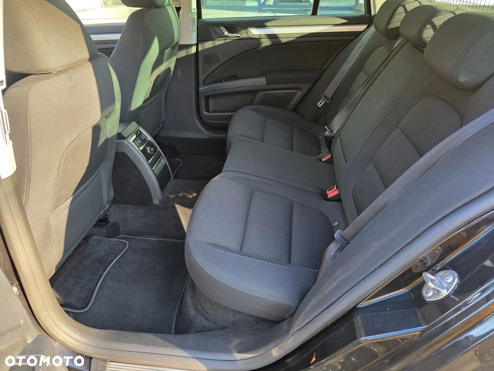 Skoda Superb 2.0 TDI Exclusive - 10