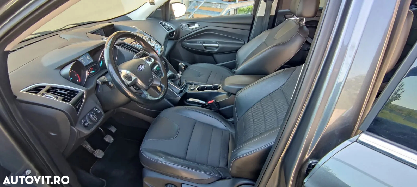 Ford Kuga 2.0 TDCi 2x4 SYNC - 14
