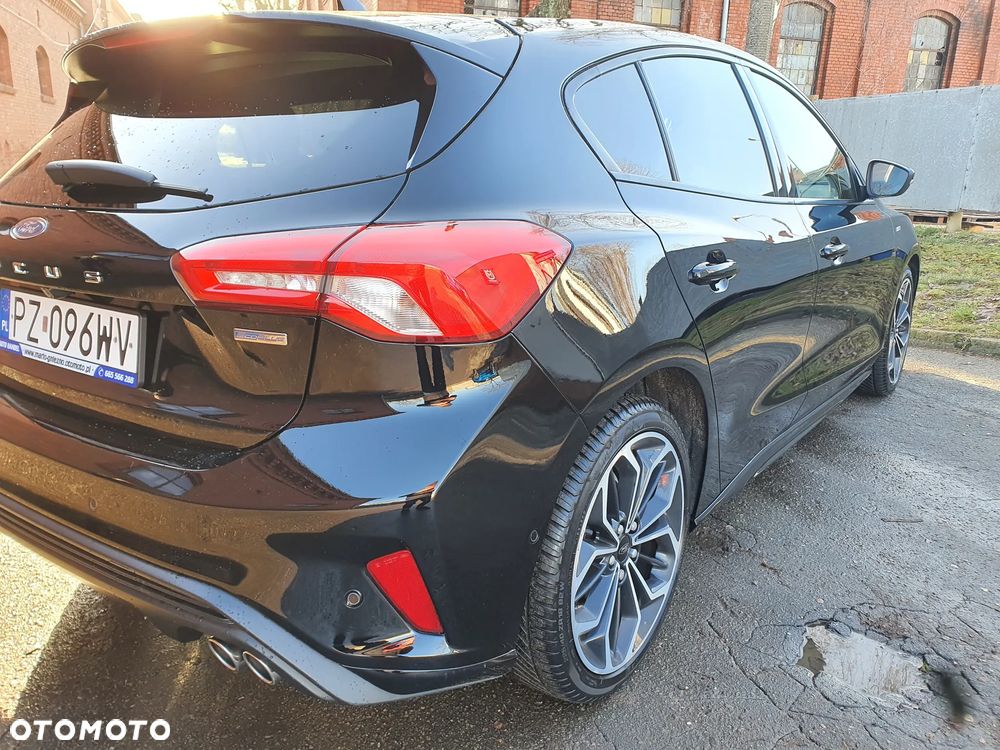 Ford Focus 1.5 EcoBlue STart-Stopp-System ST-LINE X - 4