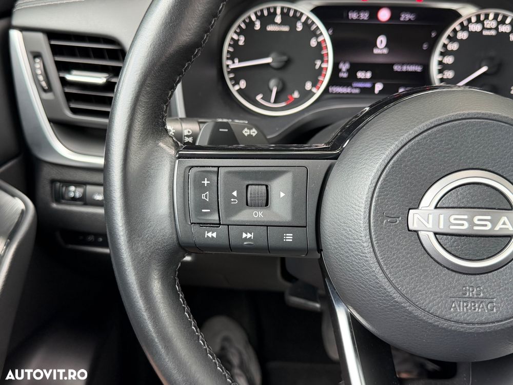 Nissan Qashqai 1.3 DIG-T MHEV Xtronic N-Connecta - 25