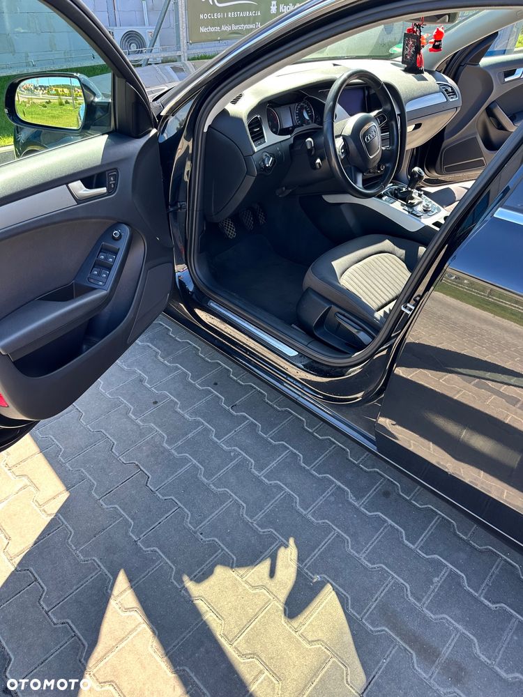 Audi A4 Avant 2.0 TDI DPF - 8