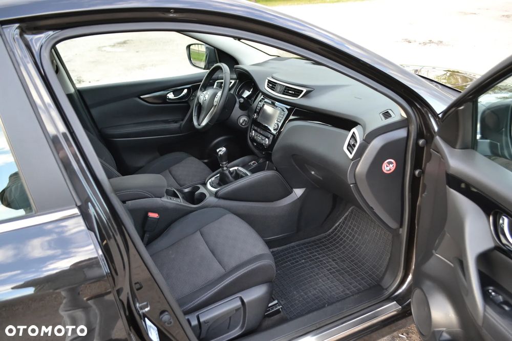 Nissan Qashqai 1.6 DCi Tekna - 27
