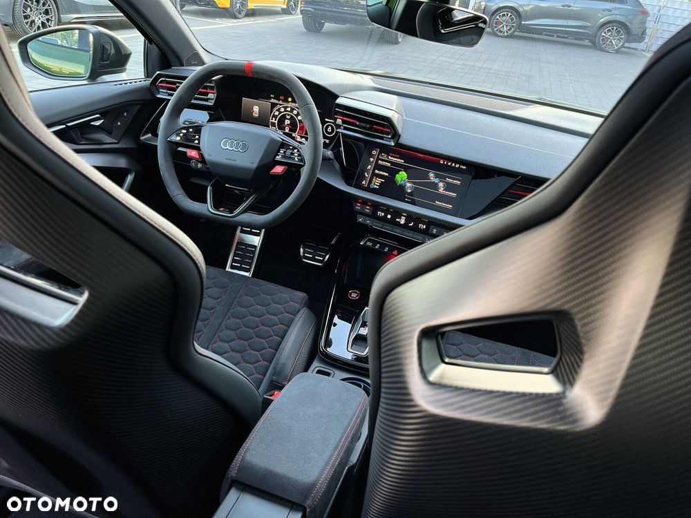 Audi RS3 Limousine - 27