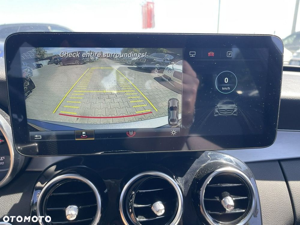 Mercedes-Benz Klasa C 220 d 4Matic 9G-TRONIC AMG Line - 12