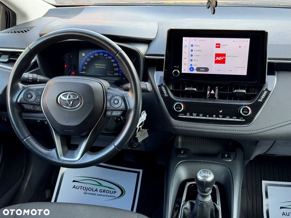 Toyota Corolla - 13