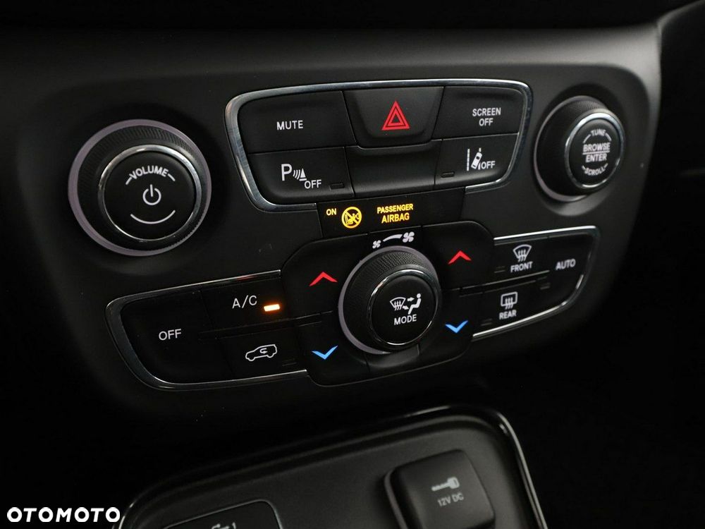 Jeep Compass 1.4 TMair Longitude FWD S&S - 30