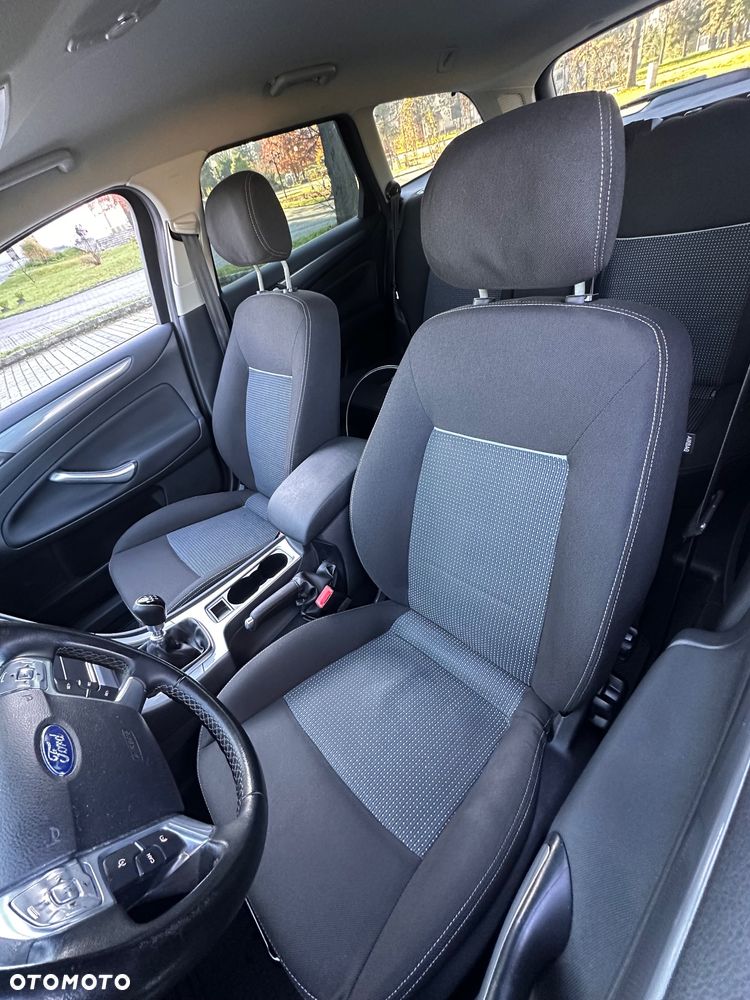 Ford Mondeo 1.6 TDCi Ambiente - 17