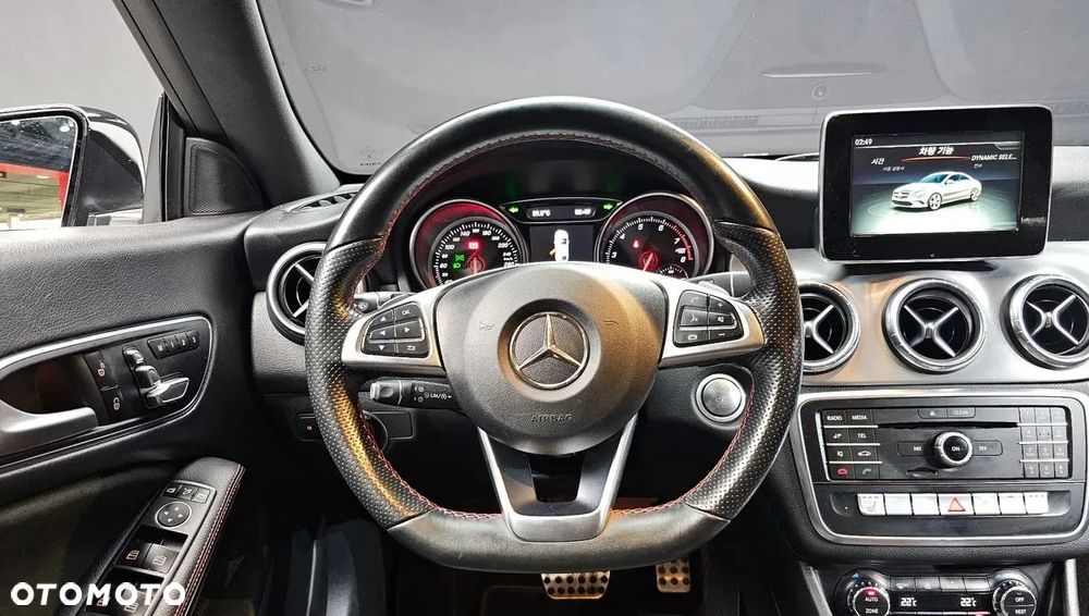 Mercedes-Benz CLA 250 4Matic 7G-DCT AMG Line - 19