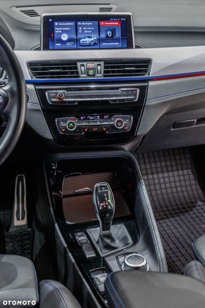 BMW X2 - 28