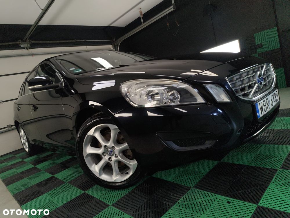 Volvo V60 D2 Kinetic - 31