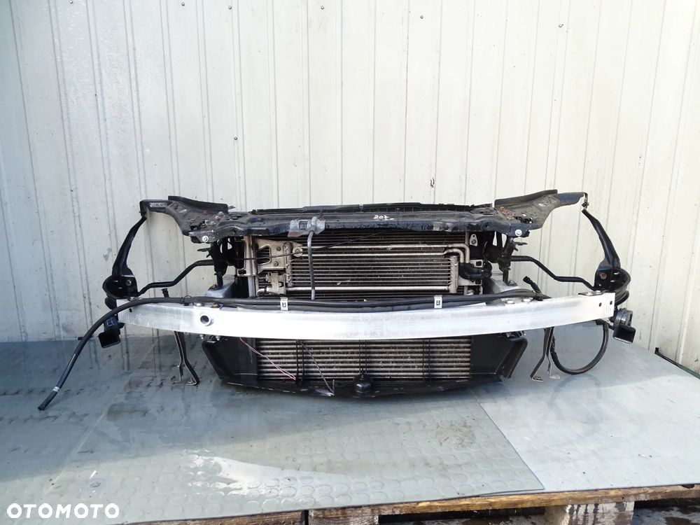E KLASA W207 Pas chlodnice 3.0CDI - 6